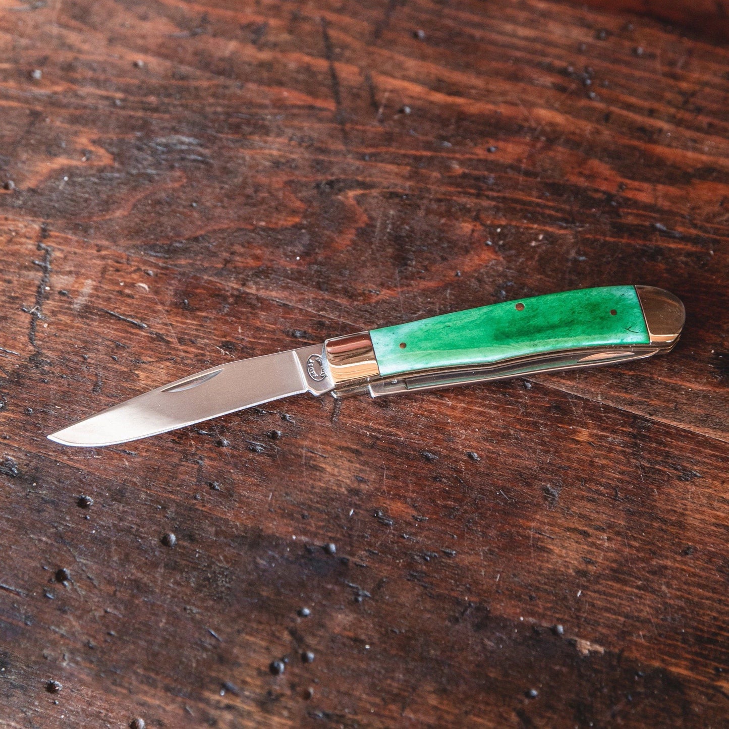 Trapper Knife - Green Bone